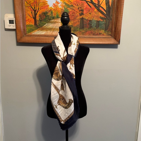 Jim Renoir Vintage Extra Large Square Pheasant Scarf 46x46 EUC Blue/White/Gold - Picture 6 of 14